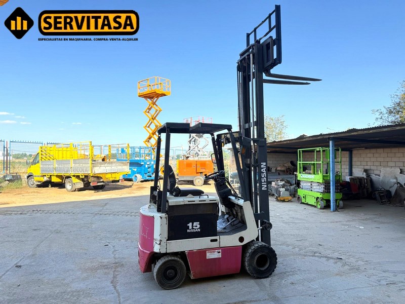 CARRETILLA ELÉCTRICA NISSAN