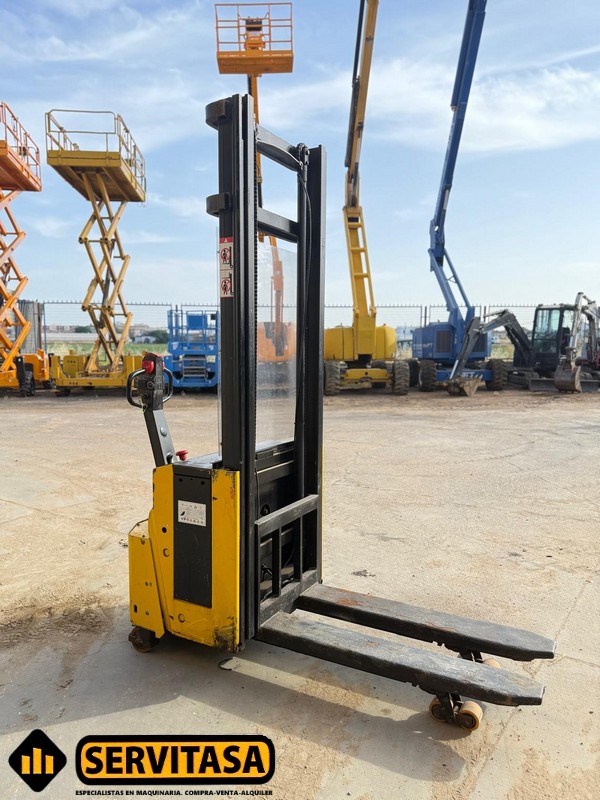 APILADOR ELÉCTRICO/TRANSPALETA MIC