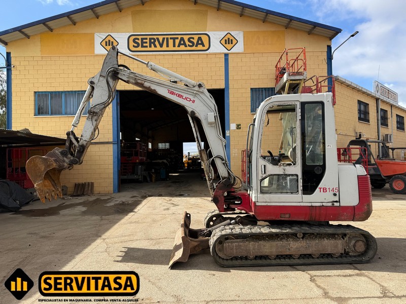 MINIEXCAVADORA TAKEUCHI TB145